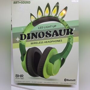 NWOT Green LED Light Up Dinosaur Wireless Headphones